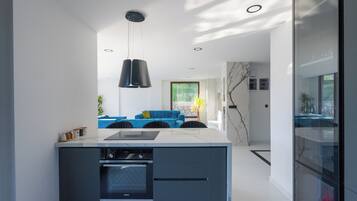 Villa estándar, vistas al jardín | Cocina privada