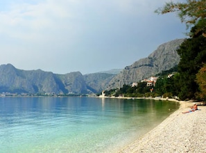 Biệt thự (Three Bedroom Villa With Private Pool) | Bãi biển