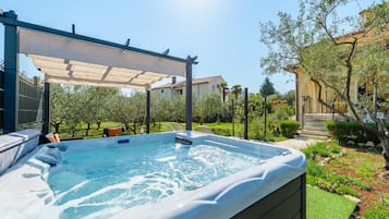 Apartment | Property amenity