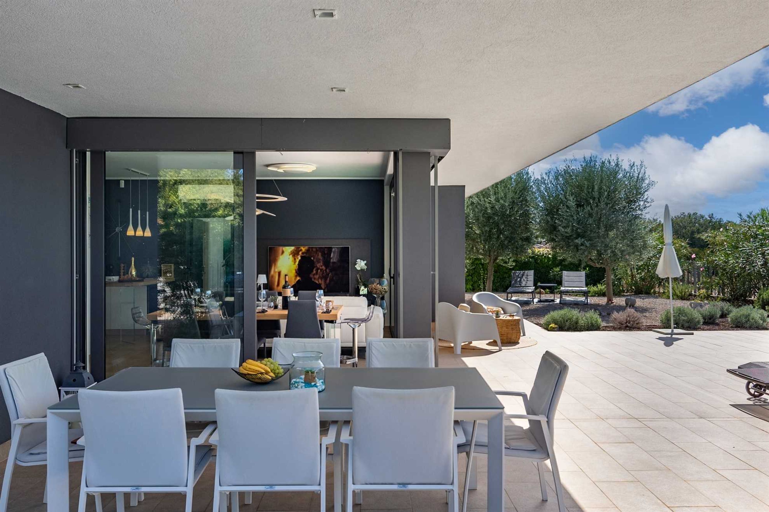 Biệt thự | 4 phòng ngủ 