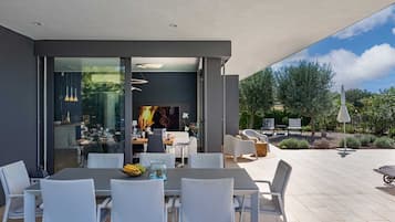 Biệt thự | 4 phòng ngủ