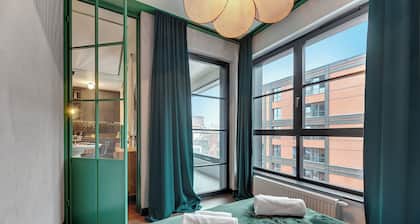Doki Living - Foodhall & Parking by Downtown Apartments