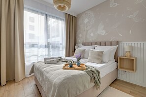 Family Apartment | Hypo-allergenic bedding, individually decorated, individually furnished - Doki Living - Foodhall & Parking by Downtown Apartments (Gdansk)