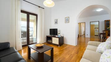 Apartment | Living area