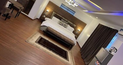 Kay's Place luxury Apartment and hotels