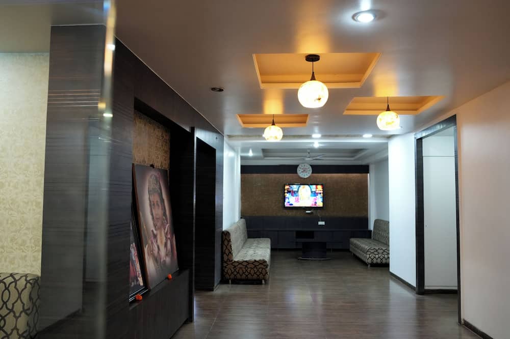 Hotel Mathura Inn