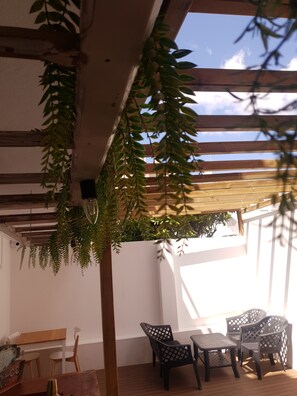 Terrace/patio - Graça Garden Bed & Breakfast (Torres Vedras)