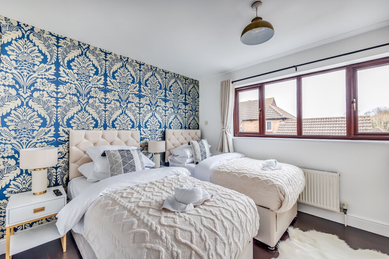 3 bedrooms, desk, iron/ironing board, free WiFi