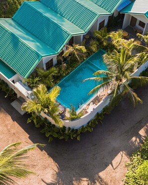 Property grounds - Kondey Villas (Kondey)