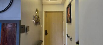 Sparrow : 2BHK Modern AC Flat on Baner Road, Pune