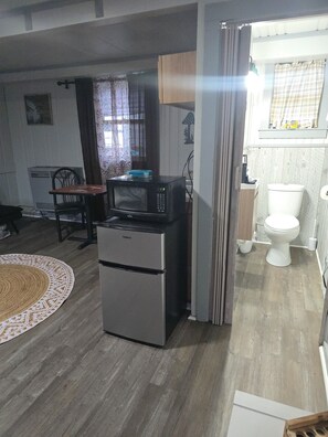 Comfort Studio | Bathroom - Fireside Lodging (Atlanta)