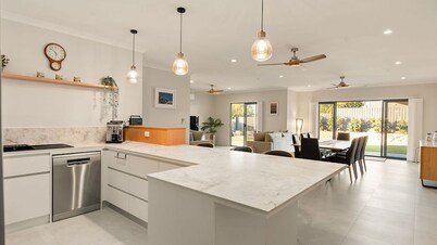 Kwilena, Brand new Holiday home in an amazing location.