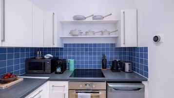 Apartment, 3 Schlafzimmer, Küche | Eigene Küche | Kühlschrank, Mikrowelle, Ofen, Herdplatte