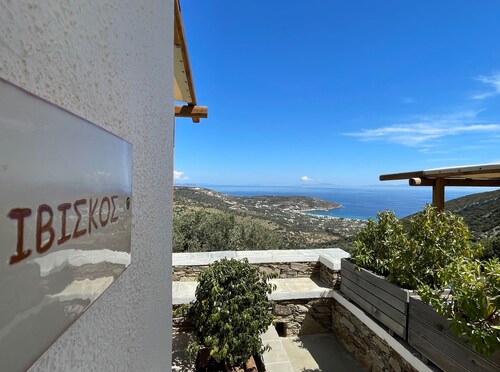 Mirsini Apartments in Sifnos