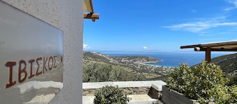 Mirsini Apartments in Sifnos