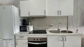 Cottage, Mountain View | Private kitchen