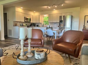 Interior - Good Vibes Only: Red River Gorge! Large Game Room! Hot Tub! (Clay City)