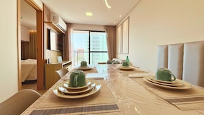 Apartment | Dining
