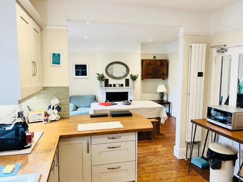 3 bedroom, 2 bathroom, dog friendly house in Ryde, Isle of Wight