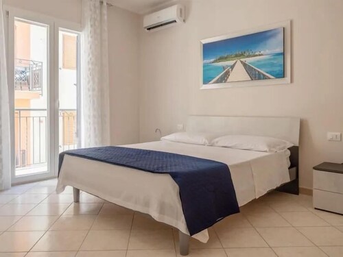 Comfortable Balestrate Refuge: Charm and Comfort