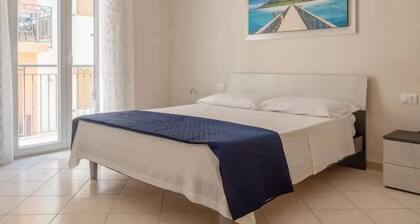 Comfortable Balestrate Refuge: Charm and Comfort