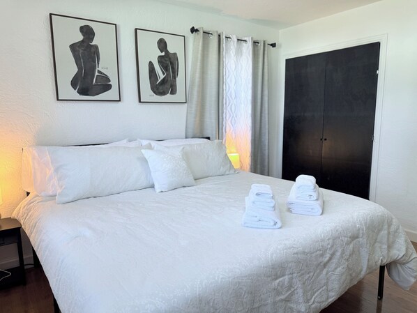 3 chambres, bureau, fer et planche à repasser, Wi-Fi