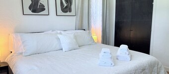 Tranquil 3-bedroom house in Sanford with AC, WiFi