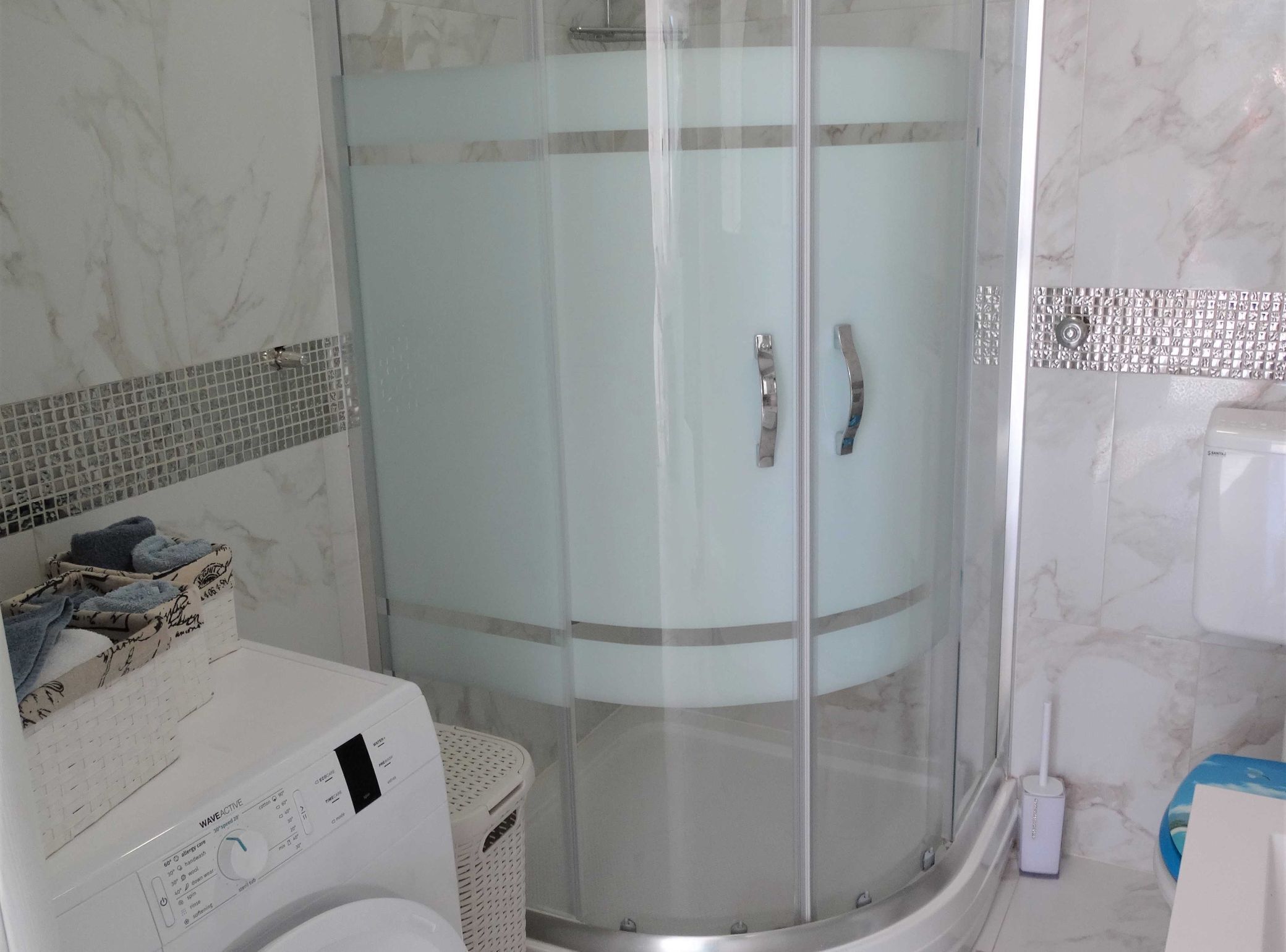 Apartamento (Two Bedroom Apartment with Balcony an) | Banheiro | Chuveiro, toalhas de banho