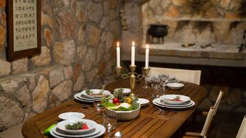 Villa (Tranquil Getaway Polje Villa with Poo) | Dining room