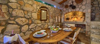 Tranquil Getaway Polje Villa With Pool