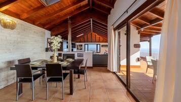 4 عدّة غرف نوم