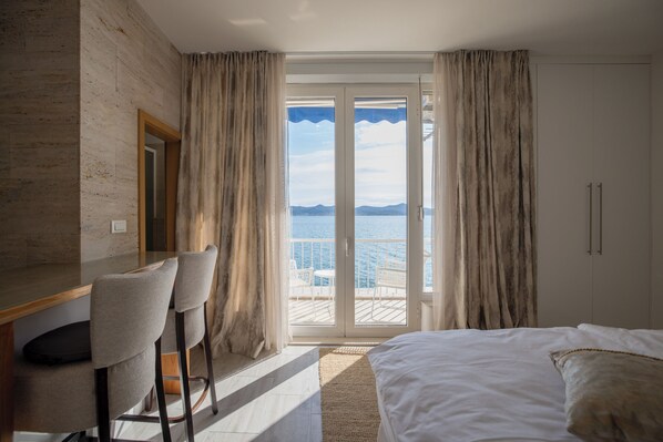 Comfort Studio, Sea View | Soundproofing, free WiFi - Mona Lisa's view in Zadar Old Town (Zadar)