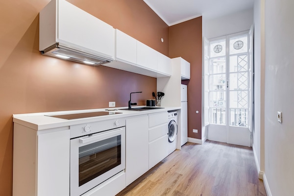 Apartment, 1 Bedroom, Non Smoking, City View | Private kitchen