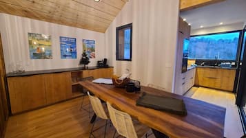 Superior Chalet, Lake View | Living area | Toys