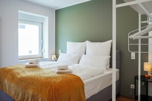 Superior Condo, 2 Bedrooms | Premium bedding, down comforters, blackout drapes, iron/ironing board - 7Seas Comfort Aparthotel Homburg (Homburg)