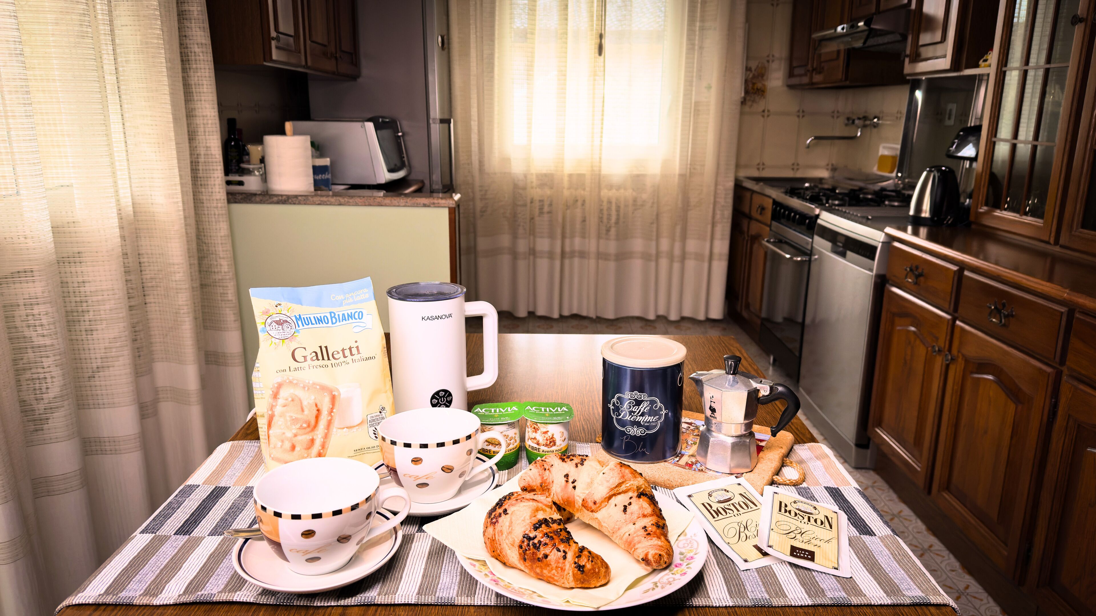 Micro-ondes, four, plaque de cuisson, lave-vaisselle