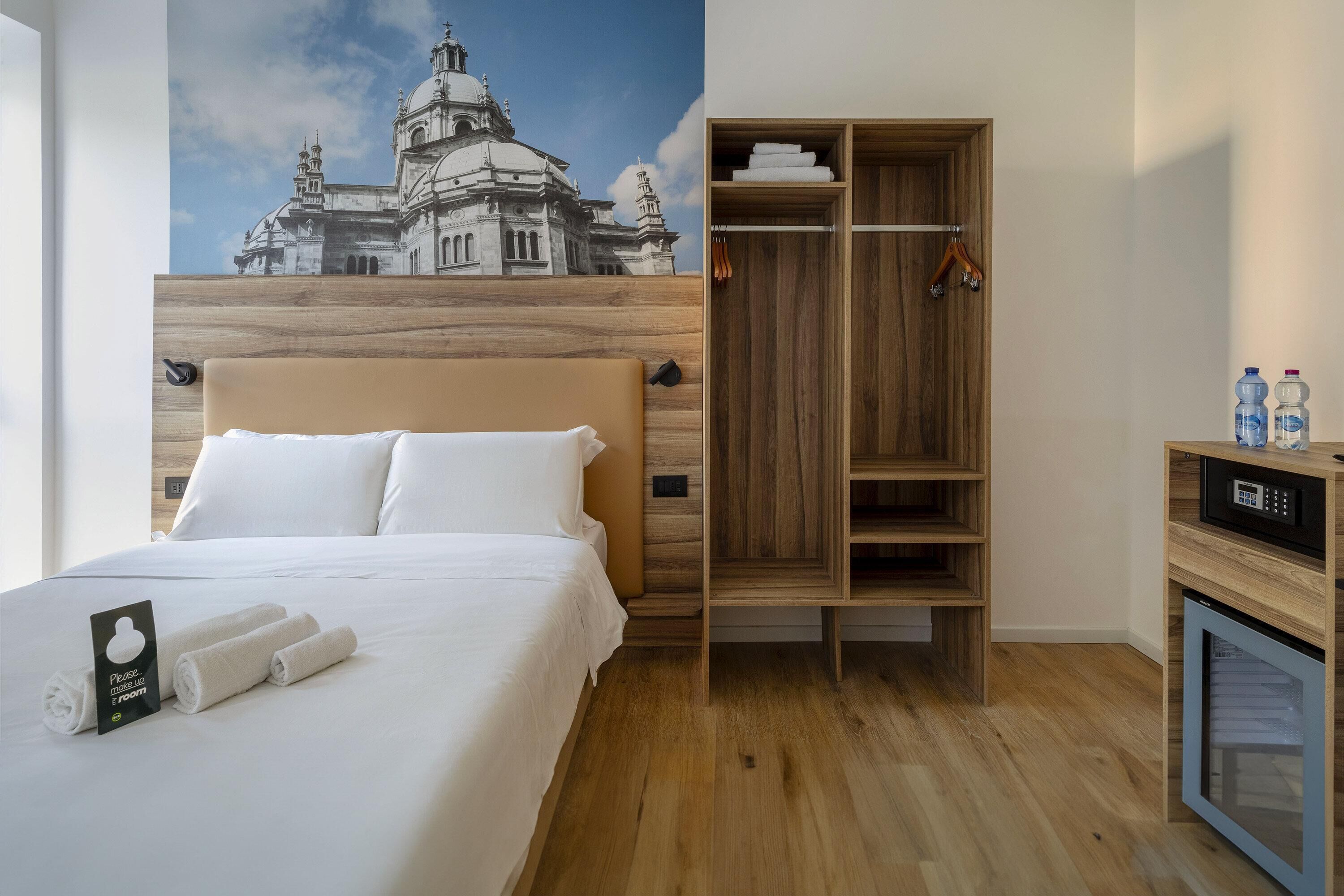 Habitación doble superior | Caja de seguridad en la habitación y wifi gratis 