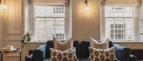 Apartament de luxe, cuina, vistes a la ciutat | Sala d'estar