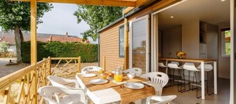 ZEcamping 3* piscine couverte dog friendly locatif TV LV BBQ 33m2