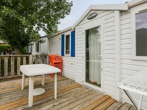 Terrace/patio - Camping 3 étoiles - Piscine  - ccafbhf (Talmont-Saint-Hilaire)