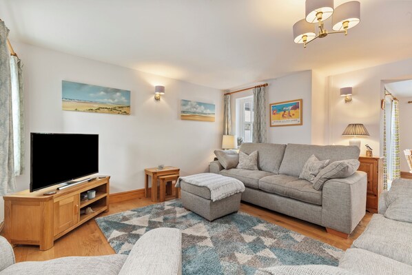 Smart TV, DVD player