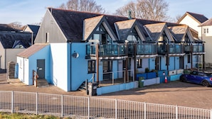 Exterior - The Chandlery - Spectacular Sea Views, Parking (Saundersfoot)