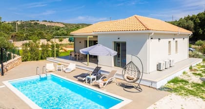 Villa Tania Ena - Zwei Schlafzimmer Villa, Schläft 4