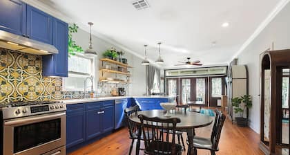 Historic Shotgun House/Walk To Town/Biking