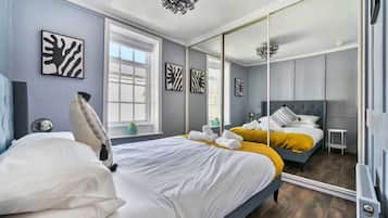 5 Schlafzimmer, Schreibtisch, WLAN, Bettwäsche