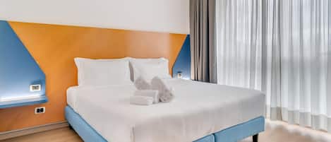 Quarto casal superior | 1 quarto, cofres nos quartos, Wi-Fi de cortesia