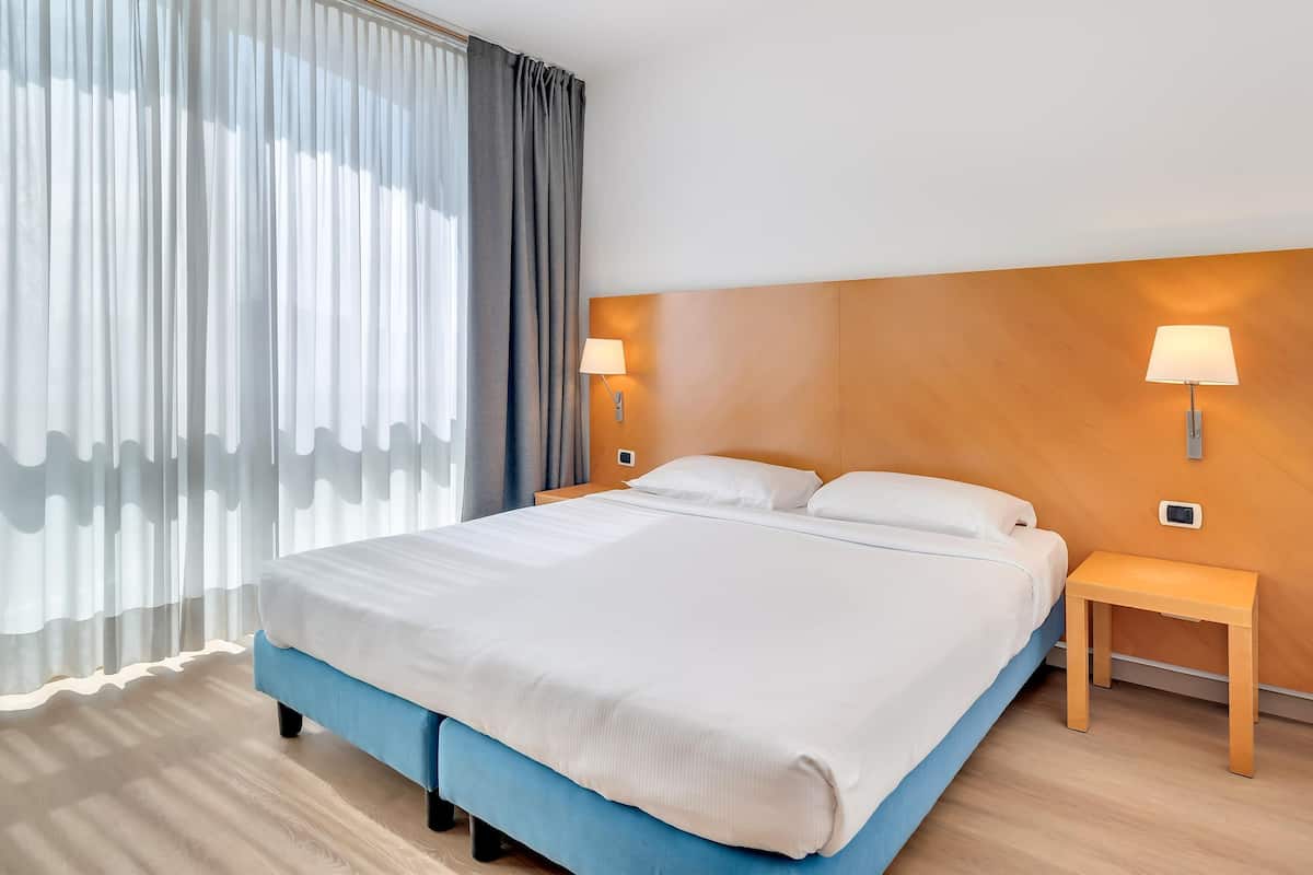 Standard Double or Twin Room | 1 bedroom, in-room safe, free WiFi