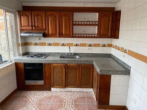 Private kitchen - Exclusive and comfortable fully equipped house in Manizales (Manizales)