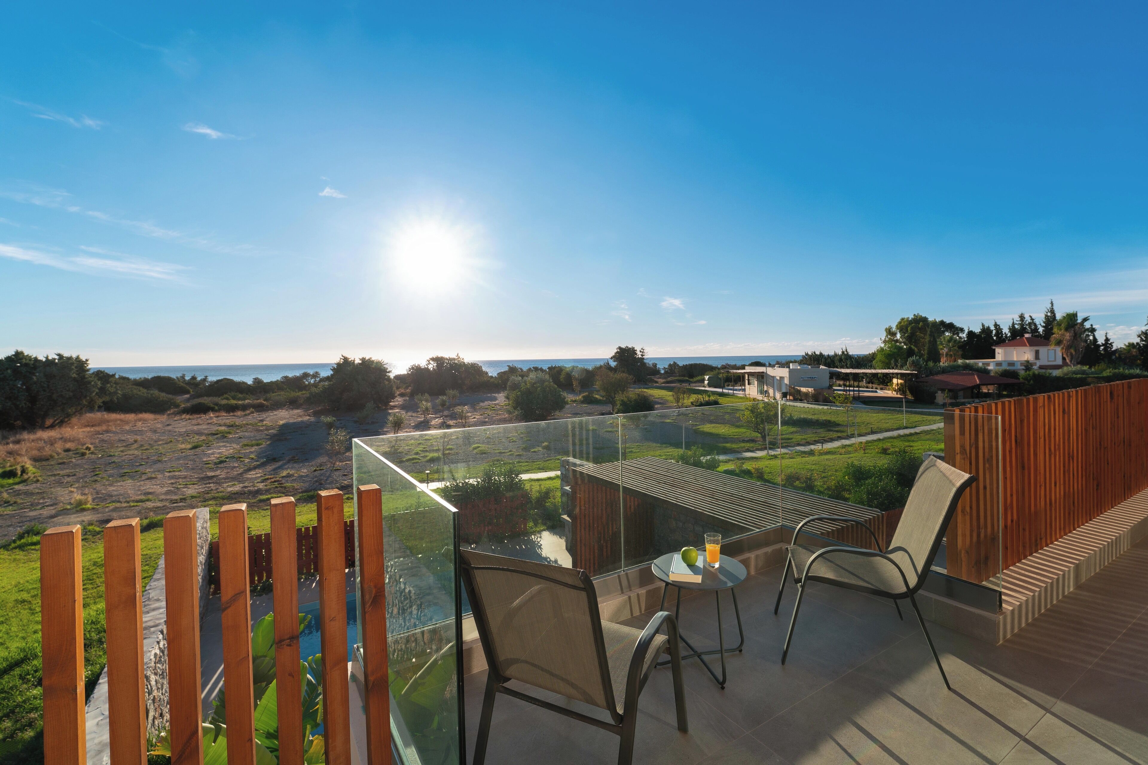 Luxe villa | Uitzicht op strand/zee