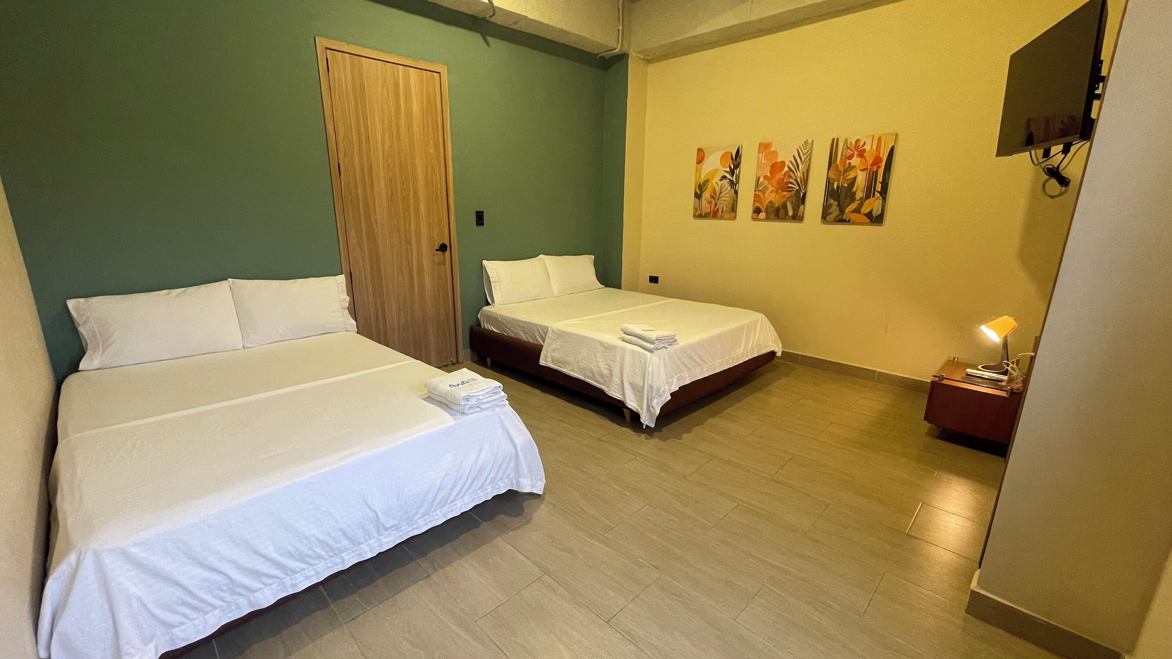 Deluxe Quadruple Room | Free WiFi